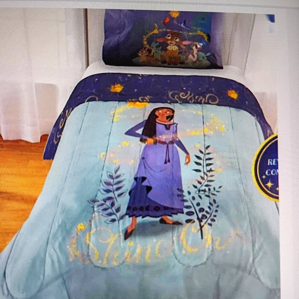 NWB/ Disney WISH, Twin/Full Reversible Comforter W/ Pillowcase, 2 Piece Set